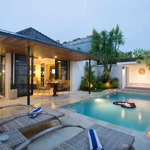 The Kon's Bali Hotel Seminyak