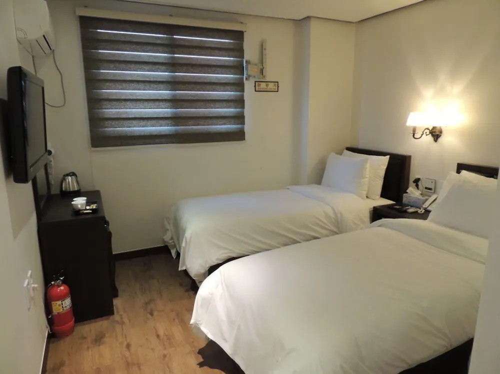 Friendly DH Naissance Hotel Seoul