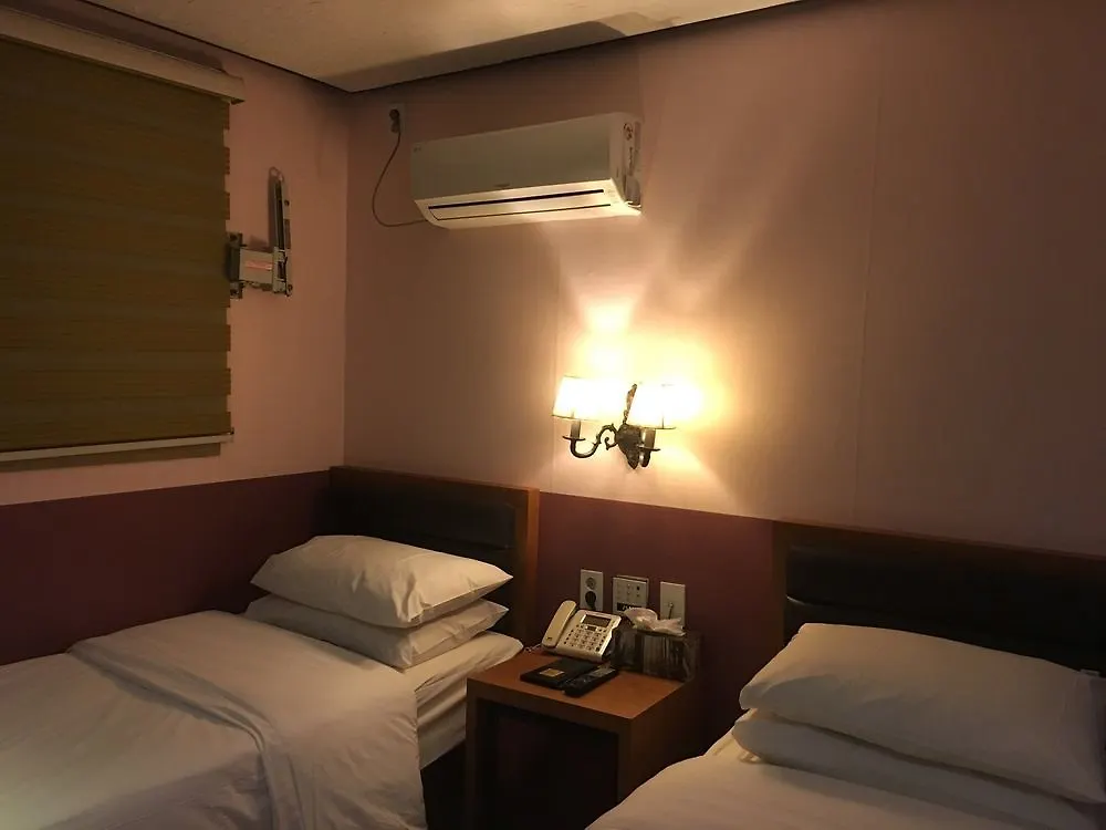 Friendly DH Naissance Hotel Seoul