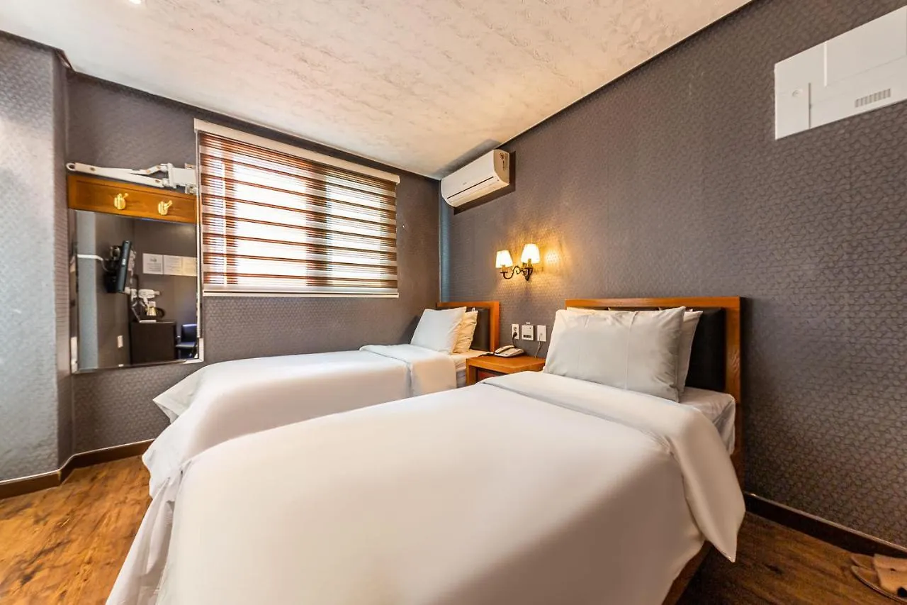 Friendly DH Naissance Hotel Seoul 2*,  Südkorea